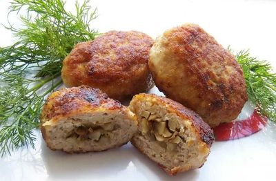 Котлеты из грибов и мясного фарша