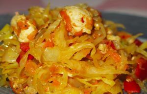 Тушеная капуста